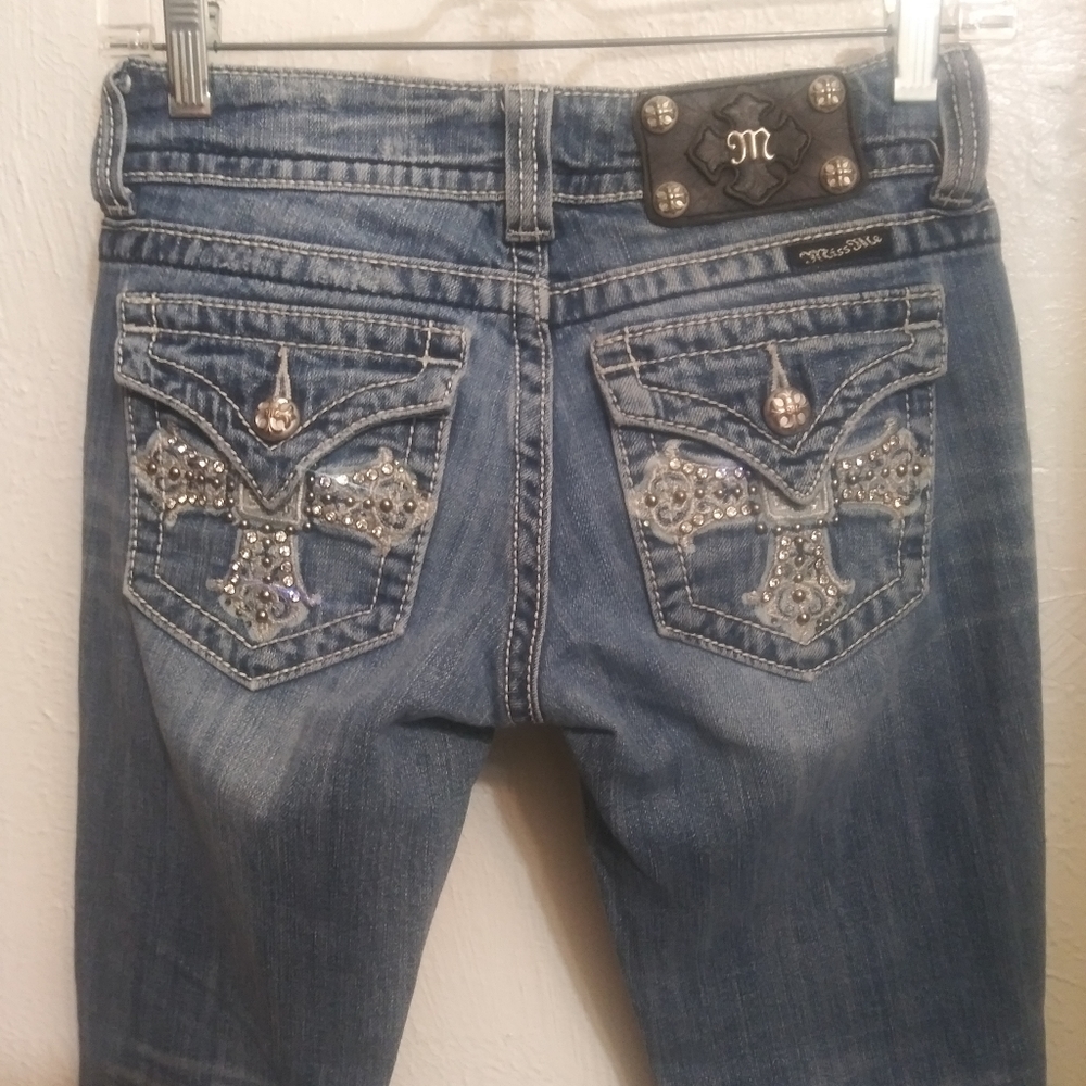 Women's jeans